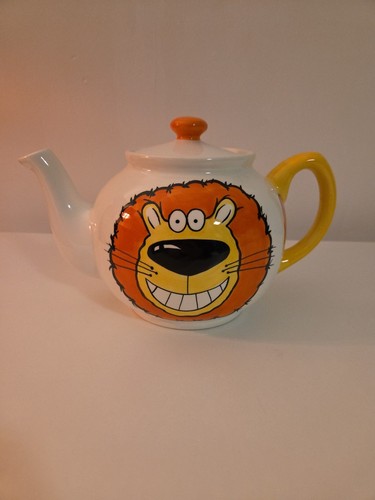 Vintage rayware ceramic teapot - ceramic,