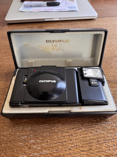 Olympus xa2 a11 point - a11, point&shoot