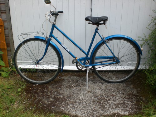 Vintage raleigh triumph - vintage,