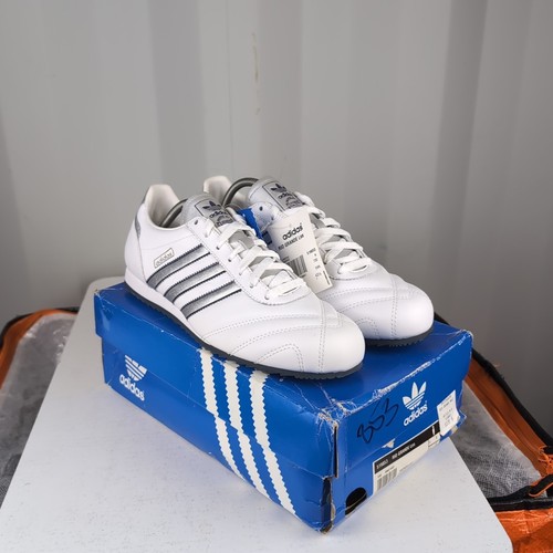 Rare adidas originals - *rare*, 9