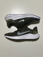 NIKE QUEST 5 NEW UK 10.5 EUR 45.5 TRAINERS SNEAKERS SHOE CASUAL SPORTS RUN STYLE