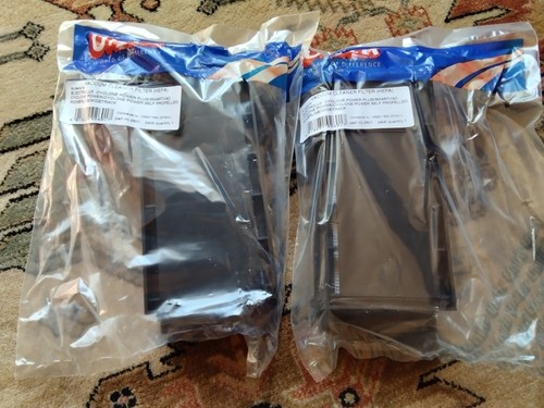 Vintage vacuum cleaner - 2x,