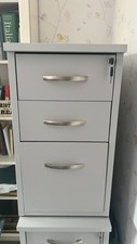 3 drawer filing cabinet X2