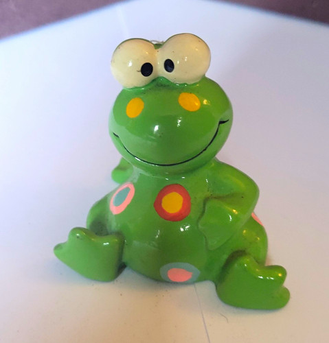 Green ceramic frog - green,