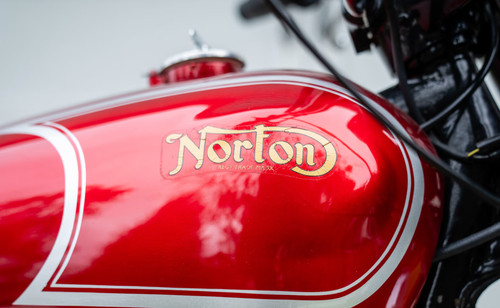 Norton gold black edge on - black,