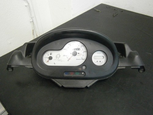 Peugeot elyseo 100cc 2001 - 100cc,