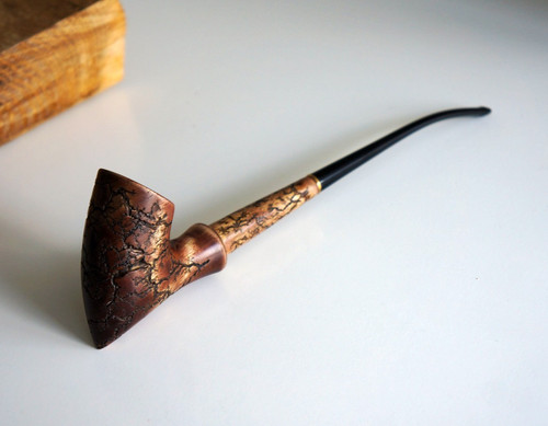 Long smoking pipe - , churchwarden
