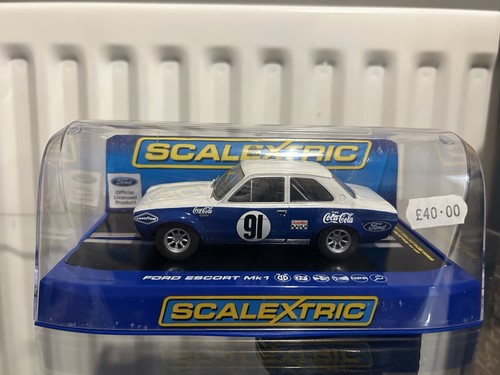 Scalextric c3672 ford escape - scalextric,