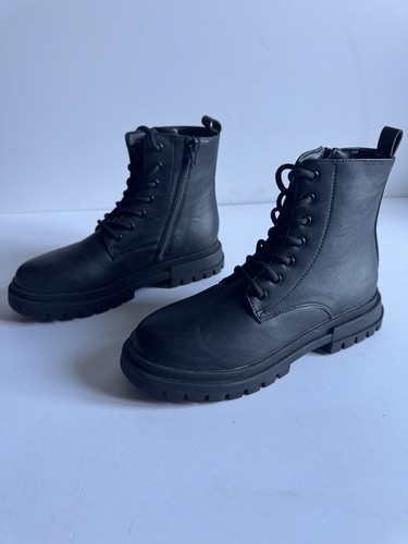 Schuh caring black lace up - schuh, 'caring'