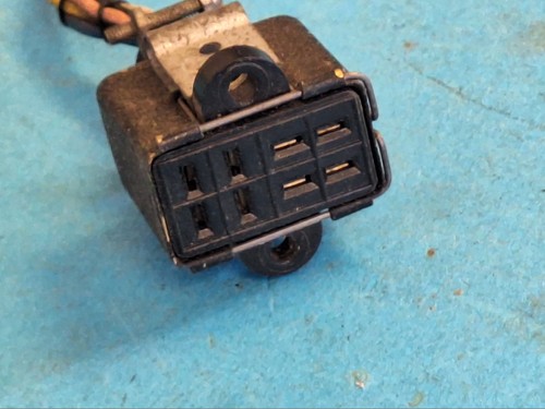 Jones plug pin - ~, 8