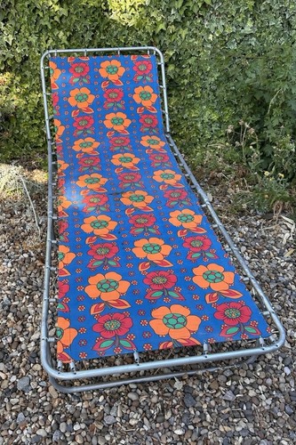 Vintage sun bed lounger retro - vintage,