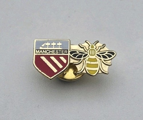 Manchester united pin badge - united,