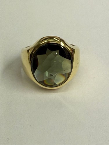 14ct gold oval cut green
