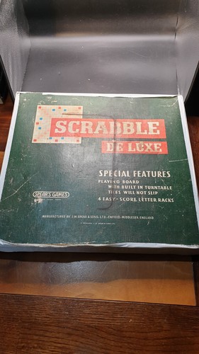 Scrabble deluxe board game - deluxe,