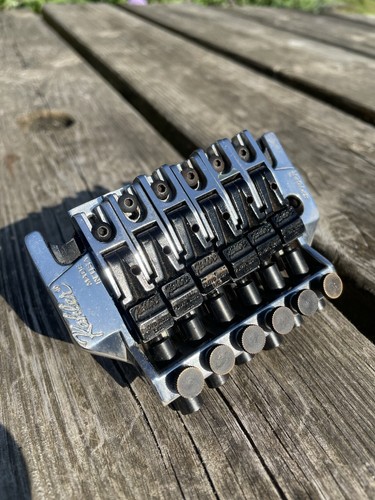 Kahler spyder guitar tremolo - kahler,