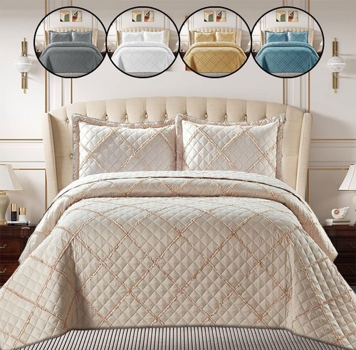 Piece quilted bedspread - 3,