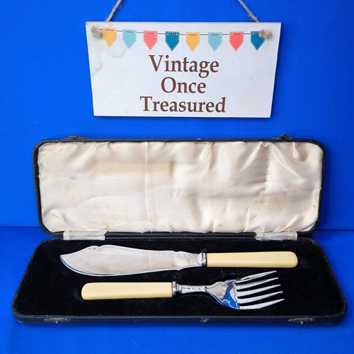Vintage fish servers - fish, *