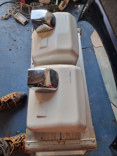 Industrial hand dryers - dryers, wall