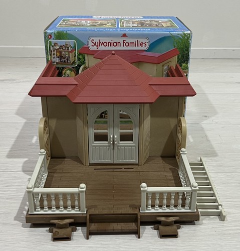 Sylvanian families red summer - families,