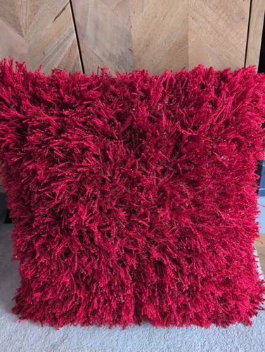 Large sparkly red - cushion,