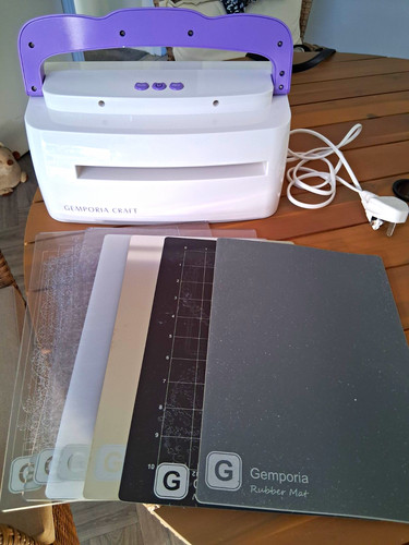 Gemporia craft die - gemporia, cut
