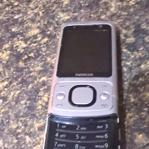 Nokia 6111 32mb - 32mb, slider