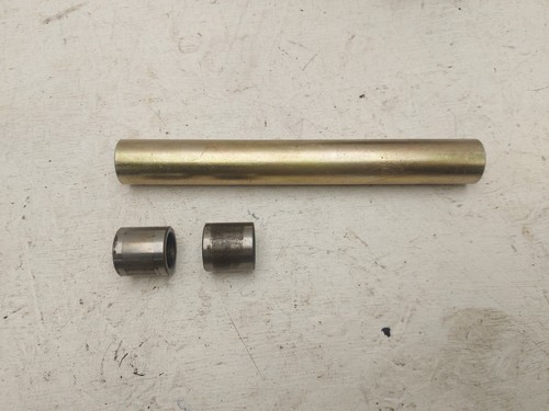 Suzuki 650 swinging arm - swinging,