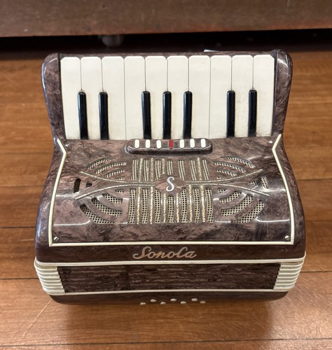 Vintage accordion cigarette - accordion,