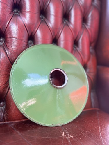Authentic green enamel - green,