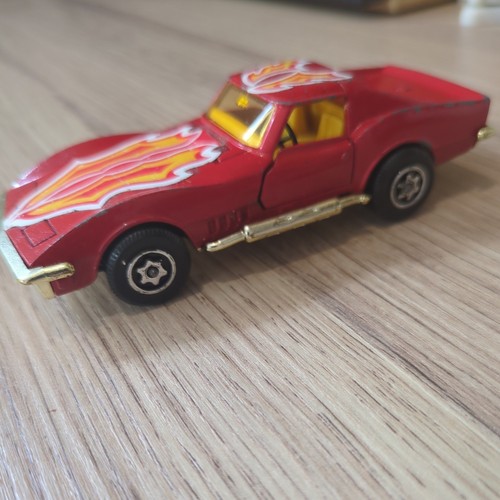 Red corvette stingray - corvette,