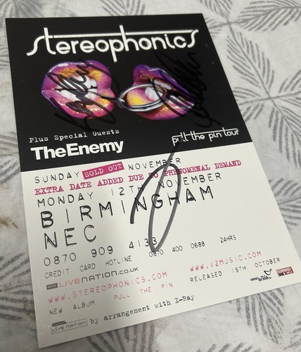 Signed stereophonics - signed,