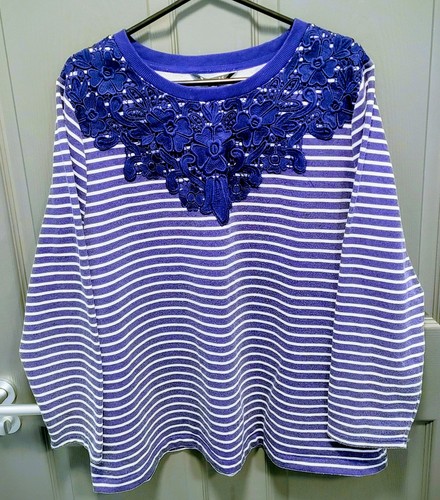 Ladies fleece top - size, 22