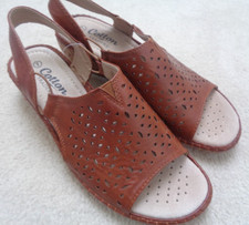 Ladies Size 7 Cotton Traders Dark Tan Mule Slip on Sandals (New without Box)