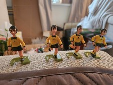 Striker football game team