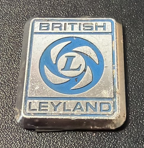 British leyland car badge - leyland,