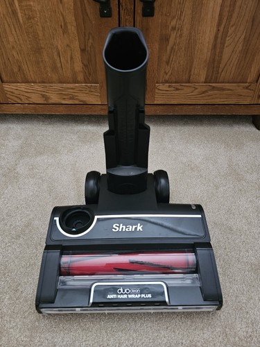 Genuine shark stratos nz860ukt - genuine,