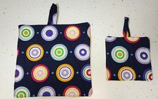 New Fabric Pot Holder pads, Hot Pad/Trivet, Quilted Pot Holders, set of 2 Pads