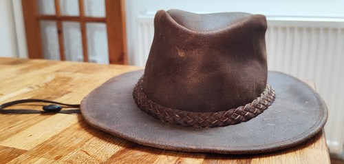 Tan leather australian - ,