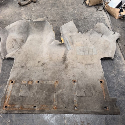 Volkswagen cab carpet - t6,