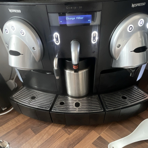 Nespresso gemini 220 twin head - twin,