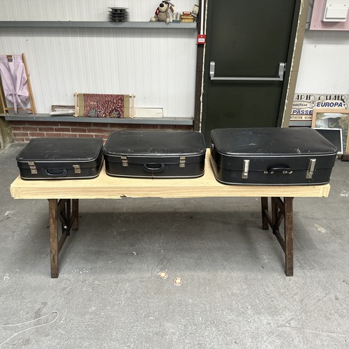 Vintage set of cheney - 3,