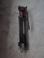 Manfrotto  MVT502AM Tripod &