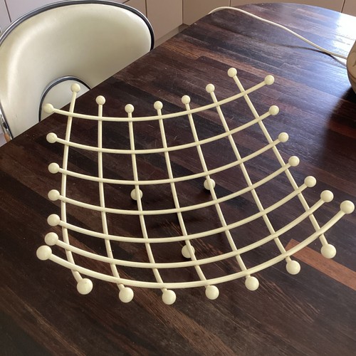 White coated metal wire rack - metal,