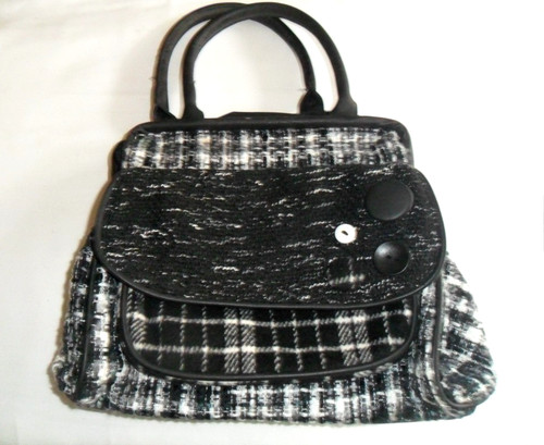 Black white fabric - black,