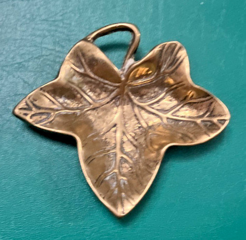 Vintage cast brass ivy leaf - brass,