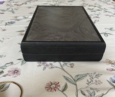 The Manopoulos Grey Oak Luxury Backgammon Set with Vinyl Cups 