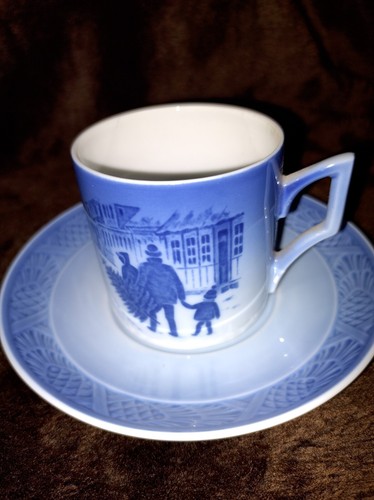 Royal copenhagen christmas cup - royal,