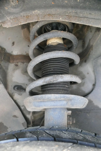 Audi spring leg shock - audi, a3