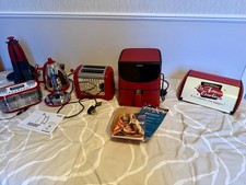Kitchen Set Comprises Of Air Fryer, Kettle, Toaster, Bread Bin, Utensils Etc Red