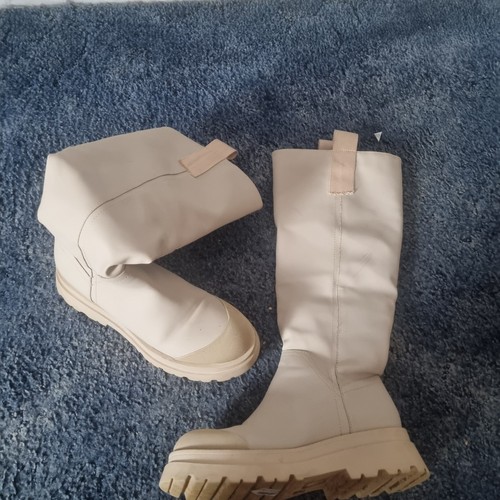 Cream rubber modern chunky - cream,